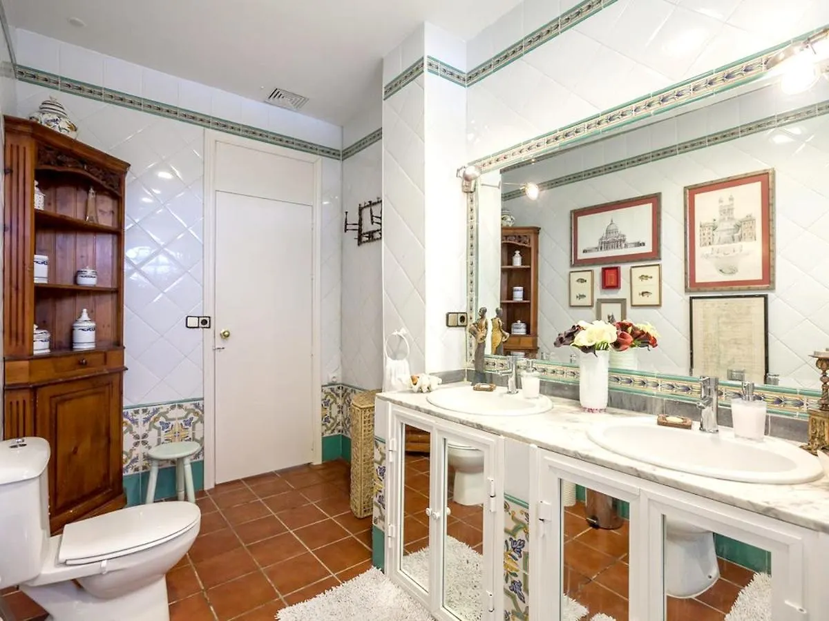 Sunny Villa Near Los Palacios Y Villafranca With Private Pool